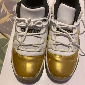 Jordan 11 low